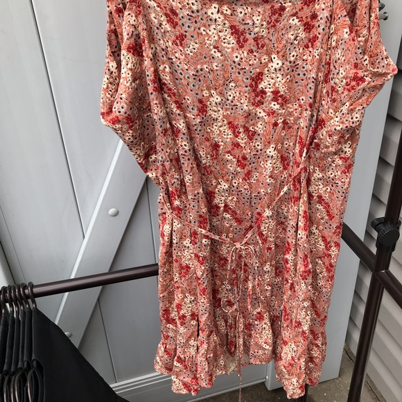 Free People “Intimately” floral wrap top - Picture 5 of 7